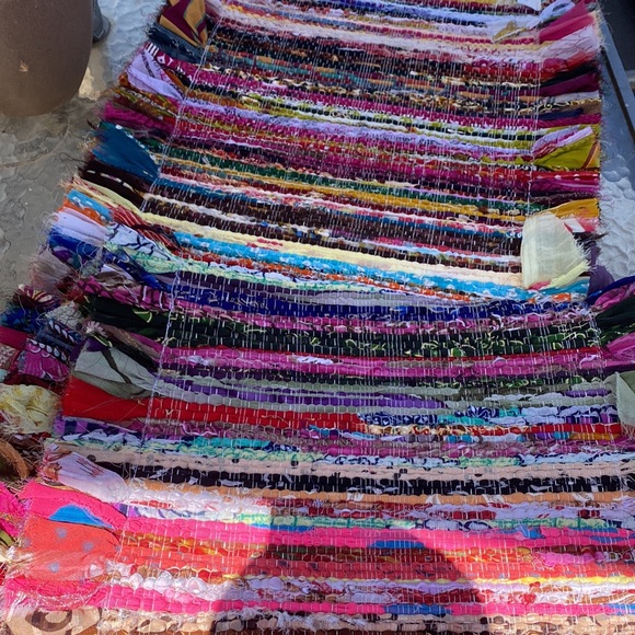 Table Runner - Picture 4 of 5